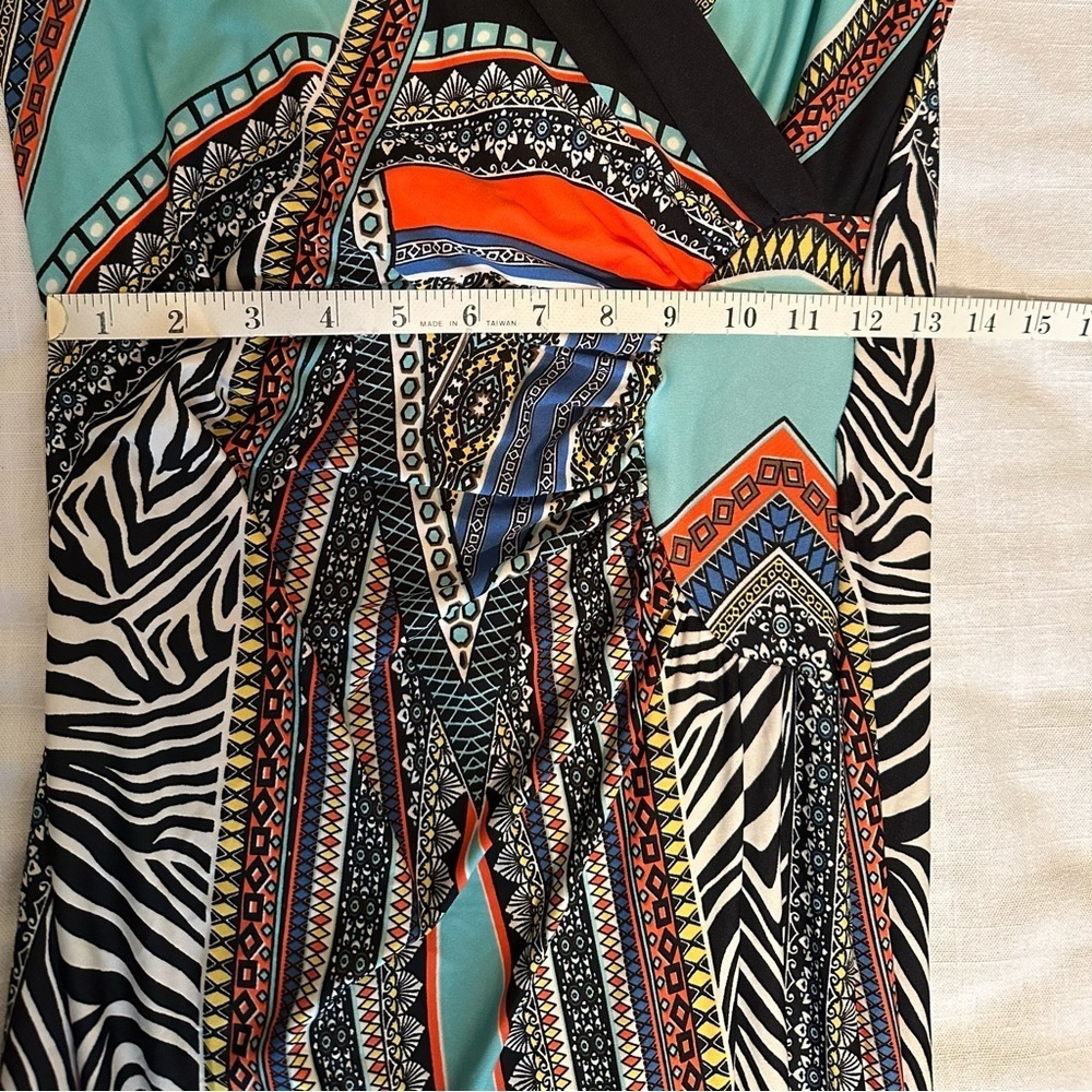 Kate & Mallory Womens Small Maxi Dress Bold Abstract Geometric Surplice Stretch - Picture 6 of 9